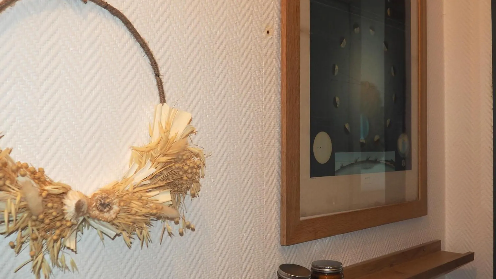 Studio, Balcon Et Acces Direct Page 디나르